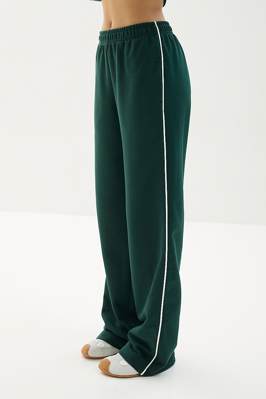 Брюки с&nbsp;кантом