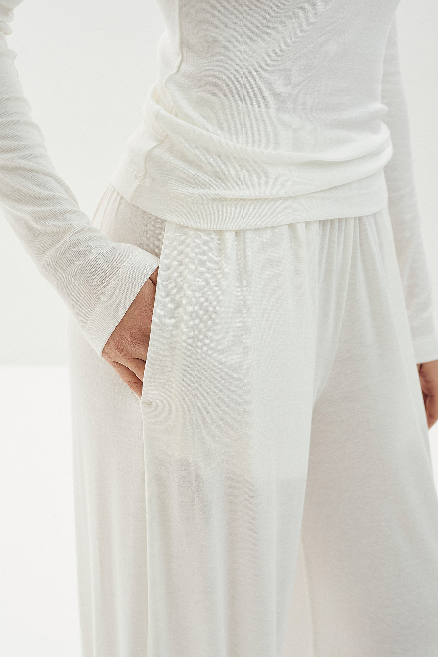 Костюм в&nbsp;пижамном стиле