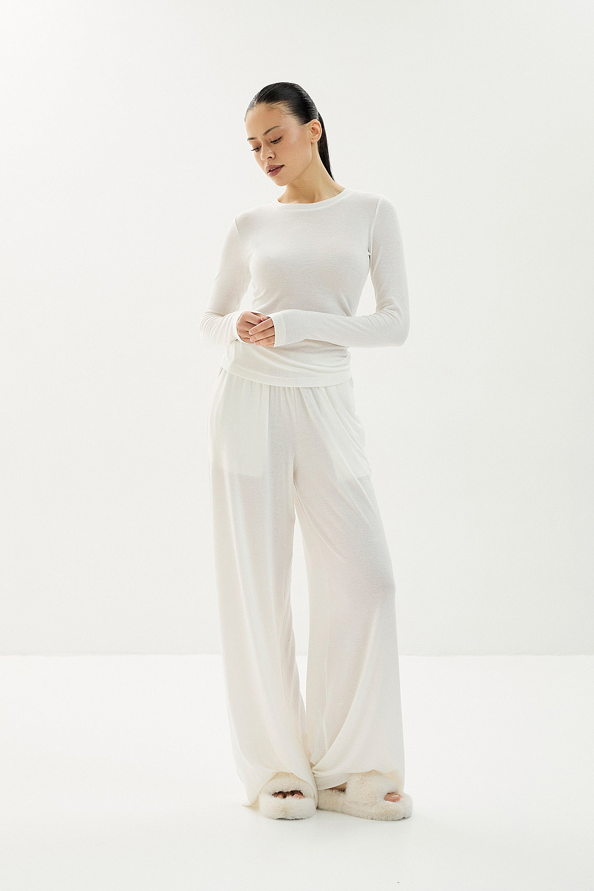 Костюм в&nbsp;пижамном стиле