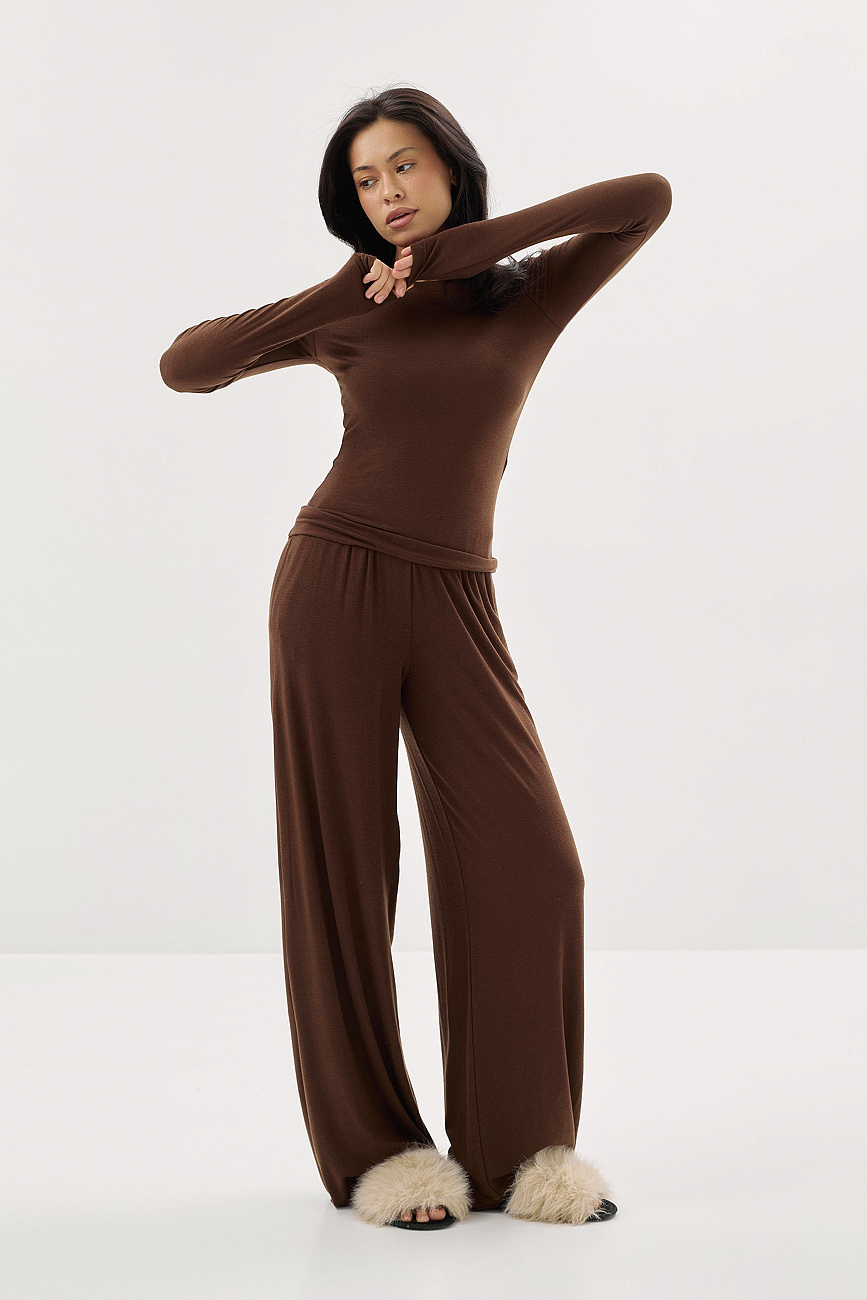 Костюм в&nbsp;пижамном стиле