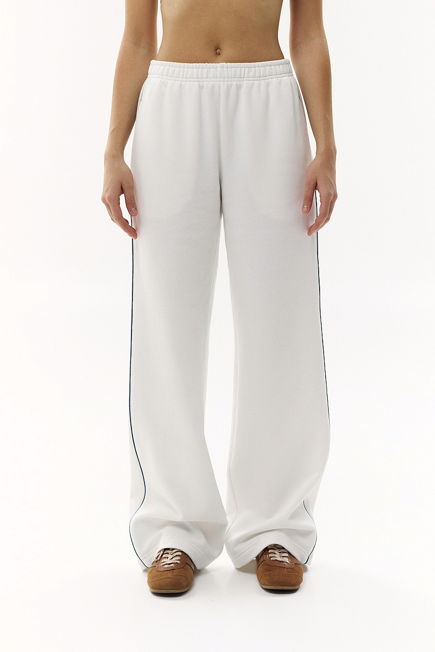 Брюки с&nbsp;кантами