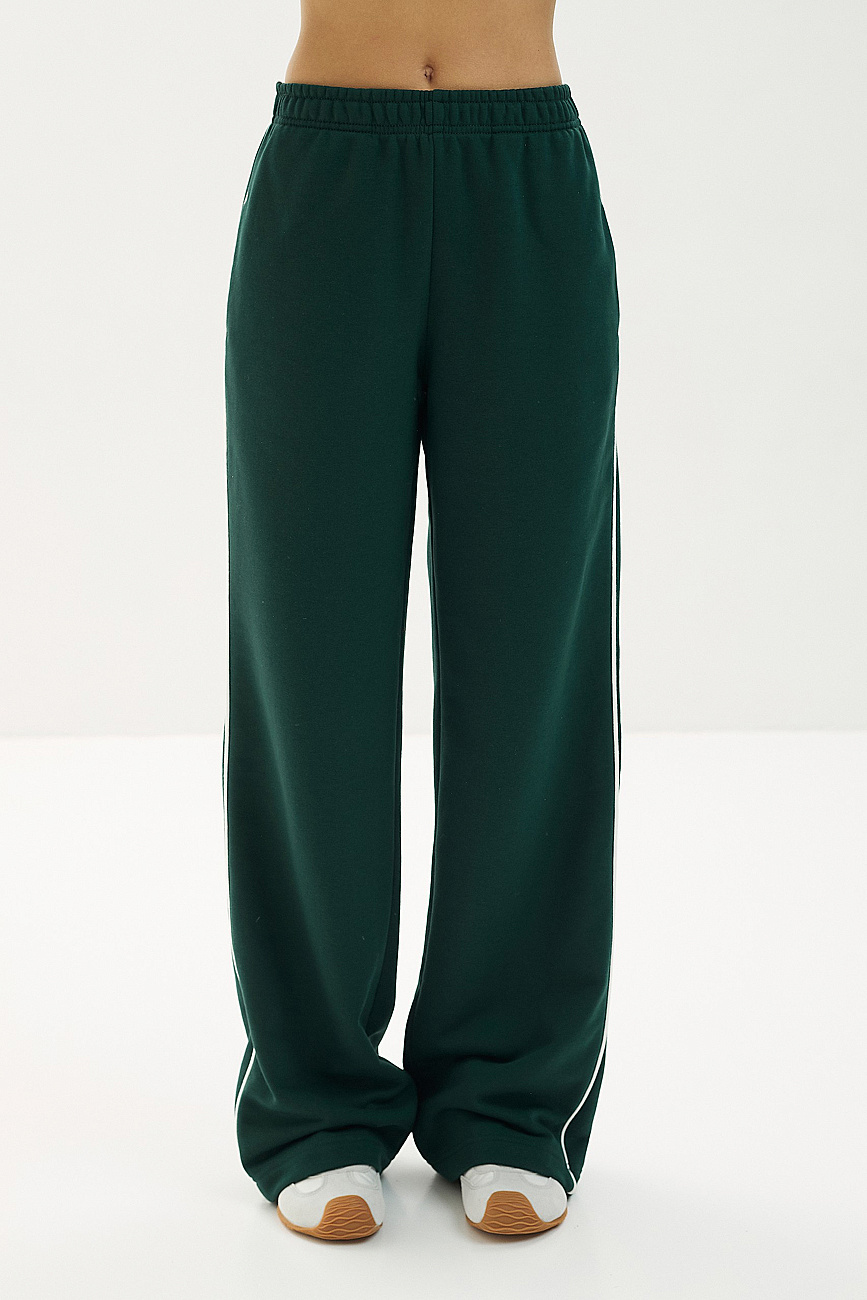 Брюки с&nbsp;кантом